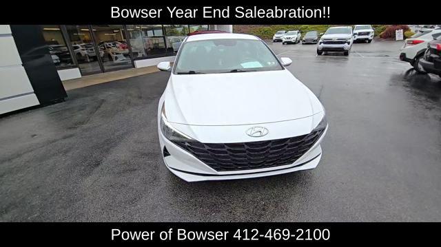 2022 Hyundai ELANTRA Vehicle Photo in Pleasant Hills, PA 15236