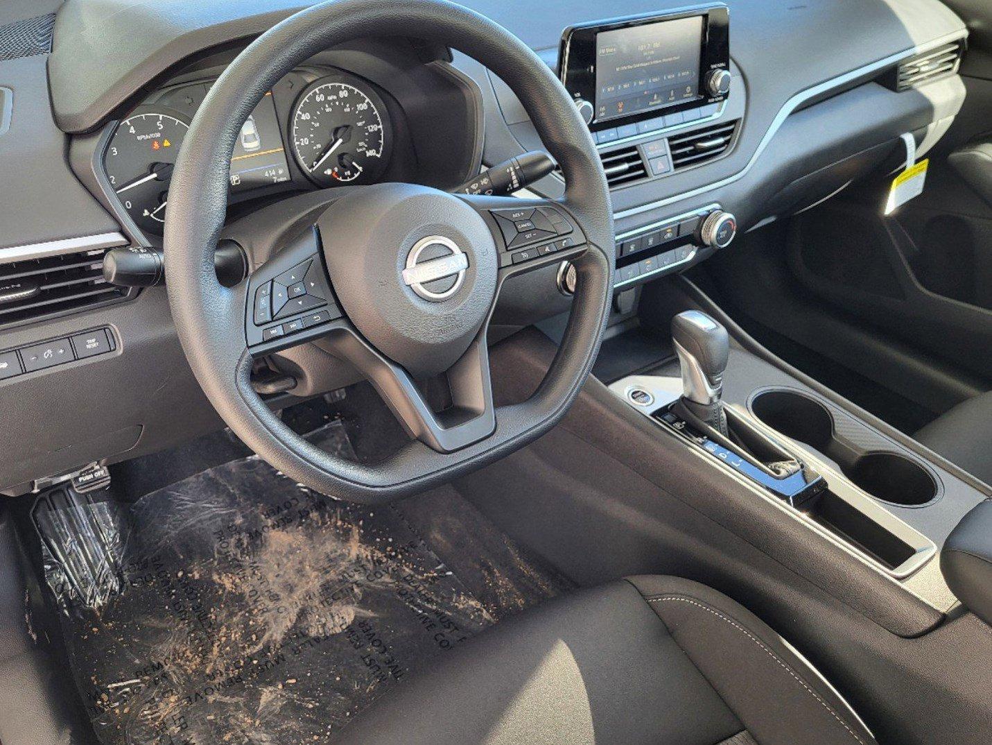 2025 Nissan Altima Vehicle Photo in Albuquerque, NM 87110