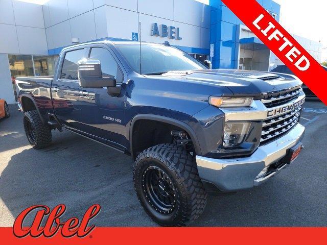 Chevrolet Silverado 2500HD's photo