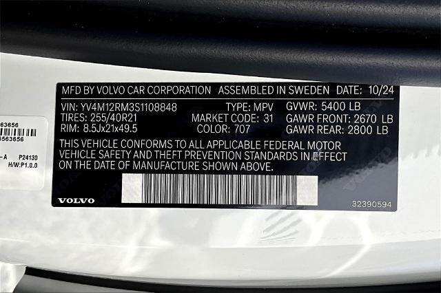 2025 Volvo XC60 Vehicle Photo in Grapevine, TX 76051