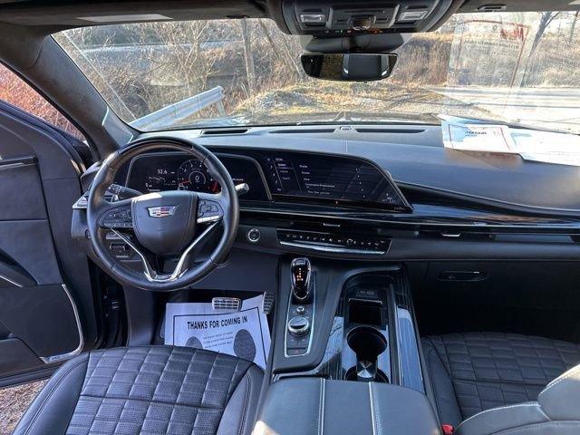 2023 Cadillac Escalade ESV Vehicle Photo in MEDINA, OH 44256-9631