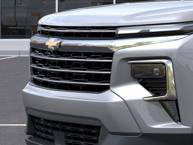 2025 Chevrolet Traverse Vehicle Photo in Roslyn, NY 11576