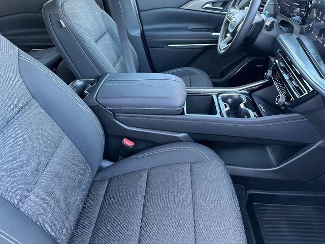 2025 Chevrolet Traverse Vehicle Photo in RIVERSIDE, CA 92504-4106