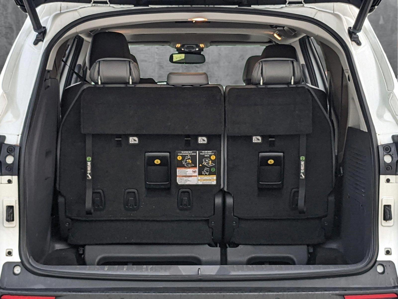 2021 Toyota Sienna Vehicle Photo in Davie, FL 33331