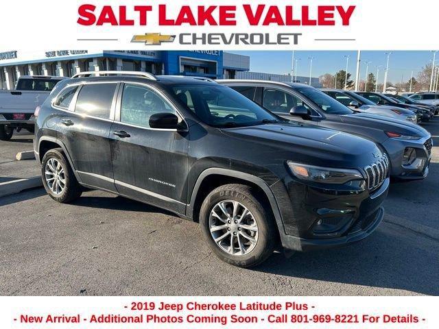 2019 Jeep Cherokee Vehicle Photo in WEST VALLEY CITY, UT 84120-3202