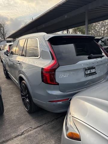 2025 Volvo XC90 Vehicle Photo in Houston, TX 77007