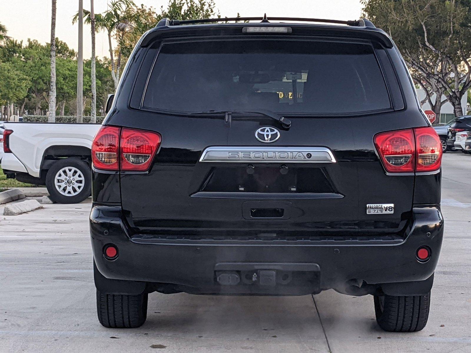 2012 Toyota Sequoia Vehicle Photo in Davie, FL 33331