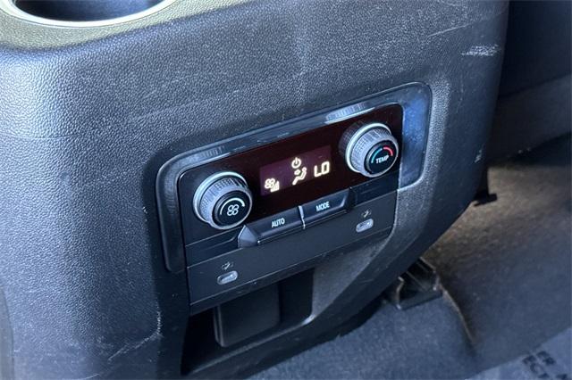 2023 Chevrolet Suburban Vehicle Photo in ELK GROVE, CA 95757-8703