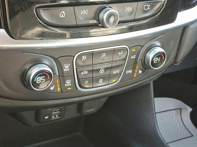 2021 Chevrolet Traverse Vehicle Photo in PAWLING, NY 12564-3219