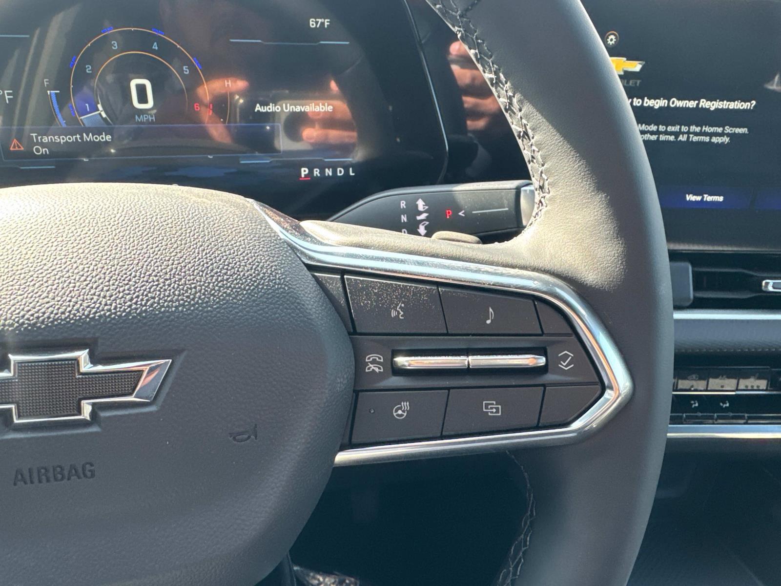 2025 Chevrolet Equinox Vehicle Photo in LOS ANGELES, CA 90007-3794
