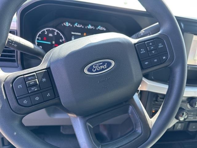 2025 Ford Super Duty F-450 DRW Vehicle Photo in Webster, MA 01570-1415