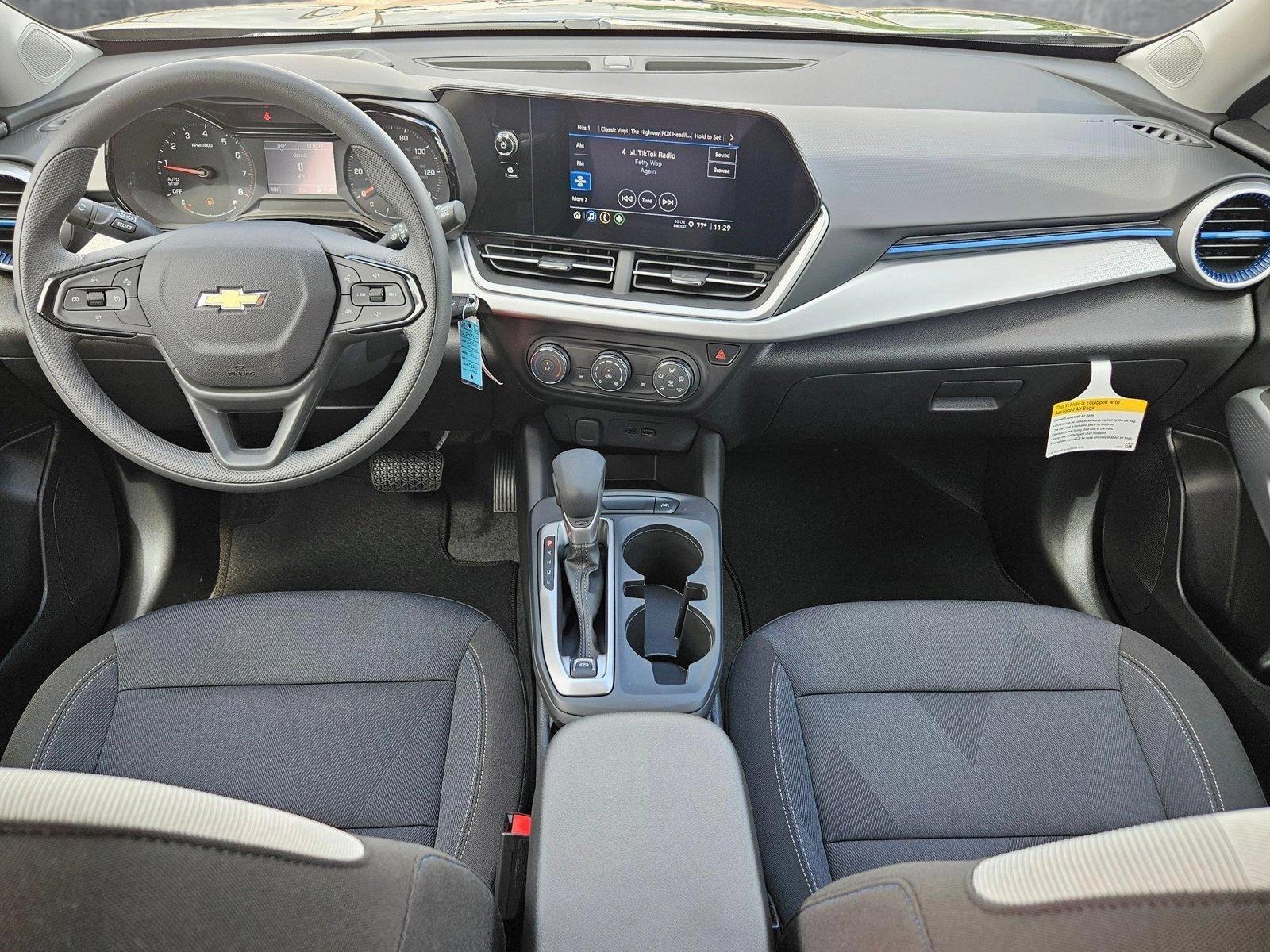 2025 Chevrolet Trax Vehicle Photo in WACO, TX 76710-2592