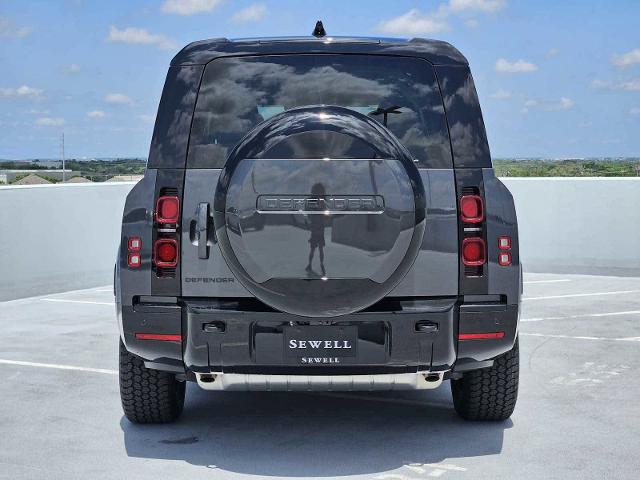 2025 Defender Vehicle Photo in AUSTIN, TX 78717