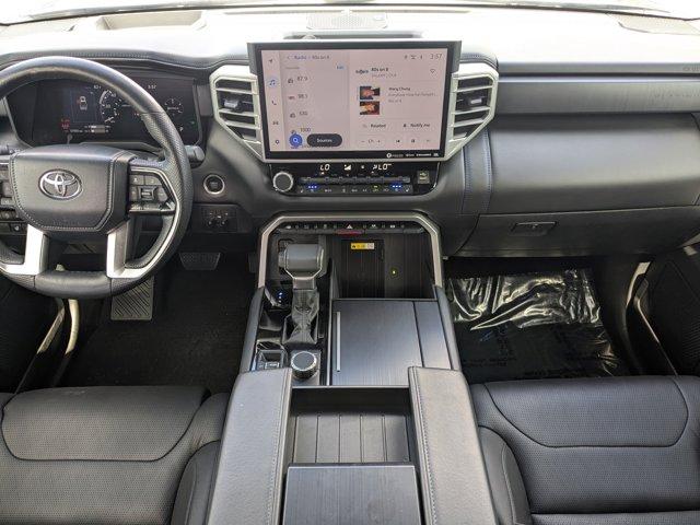 2022 Toyota Tundra 4WD Vehicle Photo in BRUNSWICK, GA 31525-1881