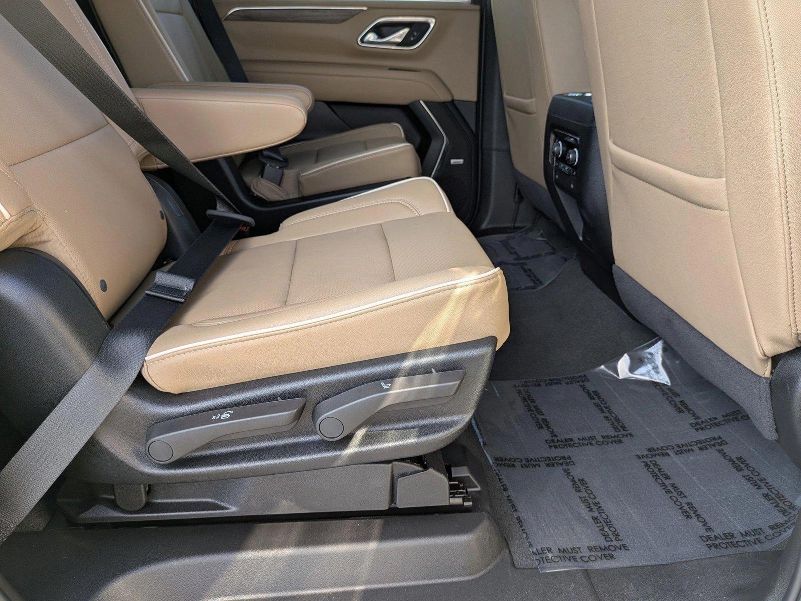 2024 Chevrolet Suburban Vehicle Photo in CLEARWATER, FL 33764-7163