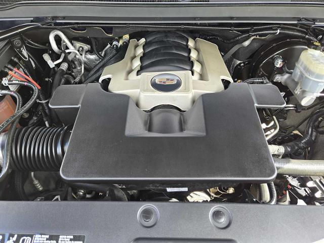 2020 Cadillac Escalade ESV Vehicle Photo in DENTON, TX 76210-9321