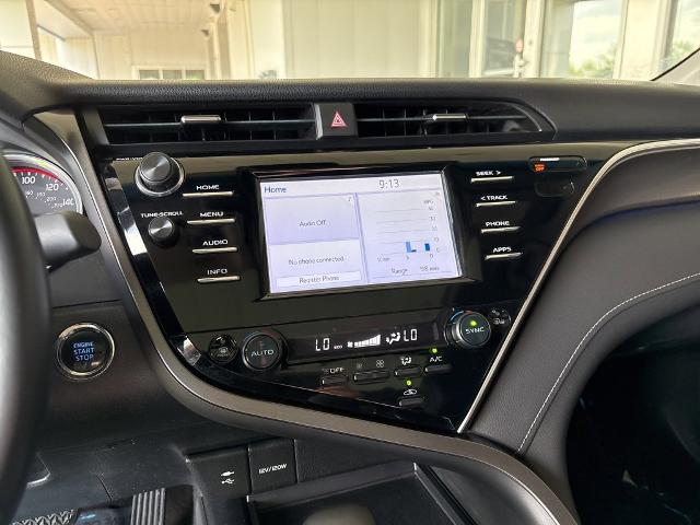 2018 Toyota Camry Vehicle Photo in MANHATTAN, KS 66502-5036
