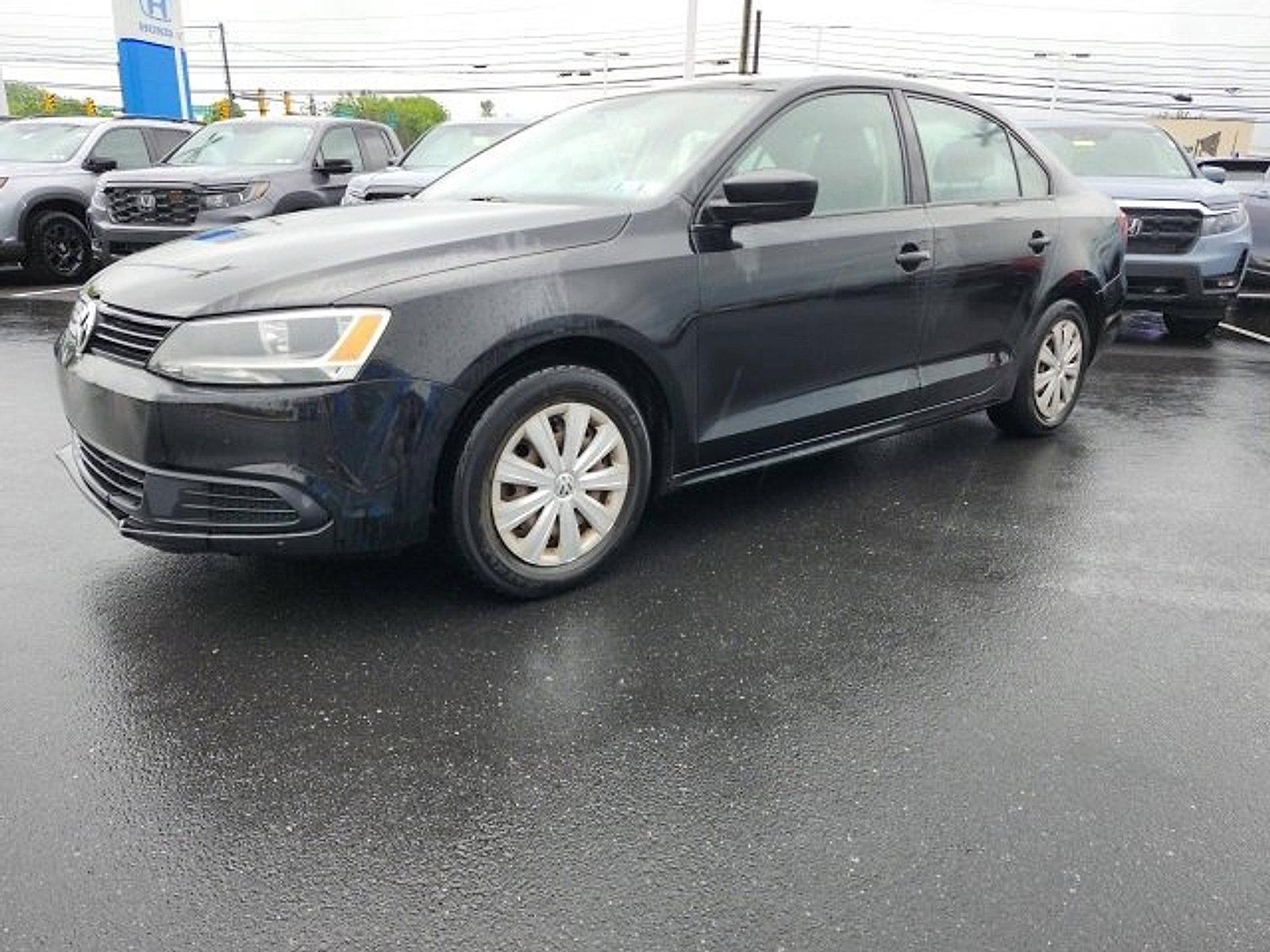 2014 Volkswagen Jetta Sedan Vehicle Photo in Harrisburg, PA 17111