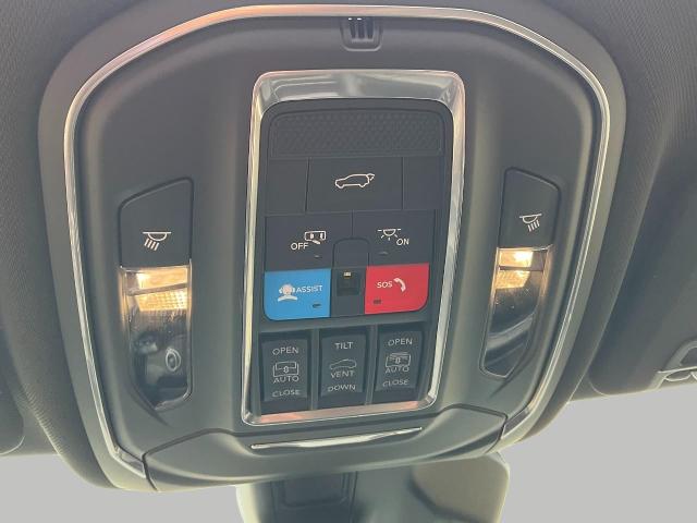 2025 Jeep Grand Cherokee Vehicle Photo in Kaukauna, WI 54130