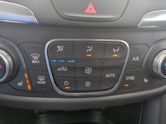 2018 Chevrolet Equinox Vehicle Photo in Green Bay, WI 54304