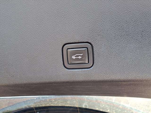 2022 Cadillac XT6 Vehicle Photo in SMITHTOWN, NY 11787-5023
