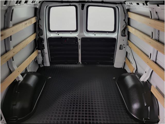 2023 GMC Savana Cargo 2500 Vehicle Photo in MANITOWOC, WI 54220-5838