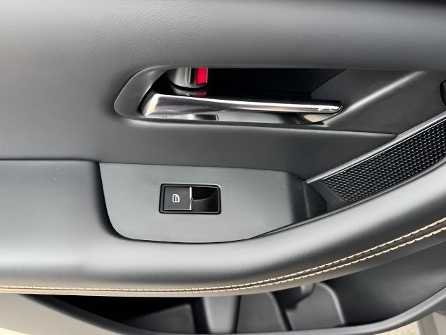 2025 Mazda CX-90 Vehicle Photo in Green Bay, WI 54304