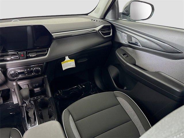2025 Chevrolet Trailblazer Vehicle Photo in PUYALLUP, WA 98371-4149