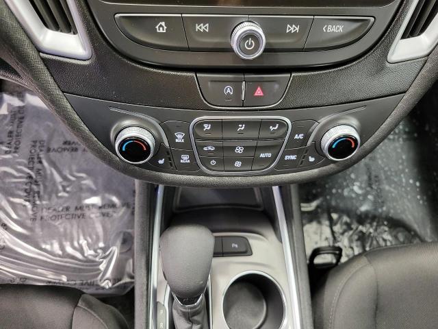 2024 Chevrolet Malibu Vehicle Photo in NEENAH, WI 54956-2243