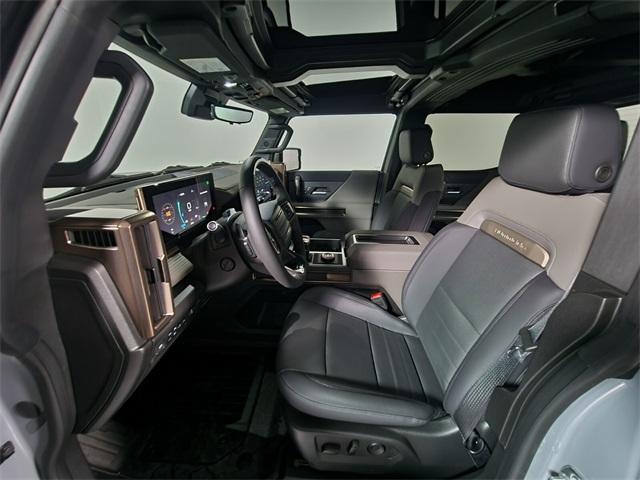 2025 GMC HUMMER EV Pickup Vehicle Photo in PRESCOTT, AZ 86305-3700