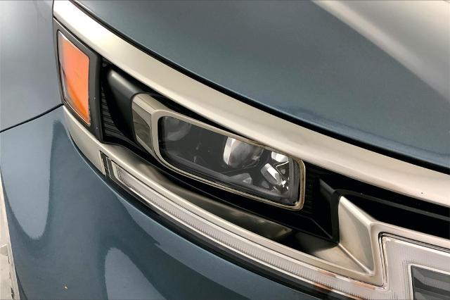 2023 Kia Carnival Vehicle Photo in Lees Summit, MO 64086