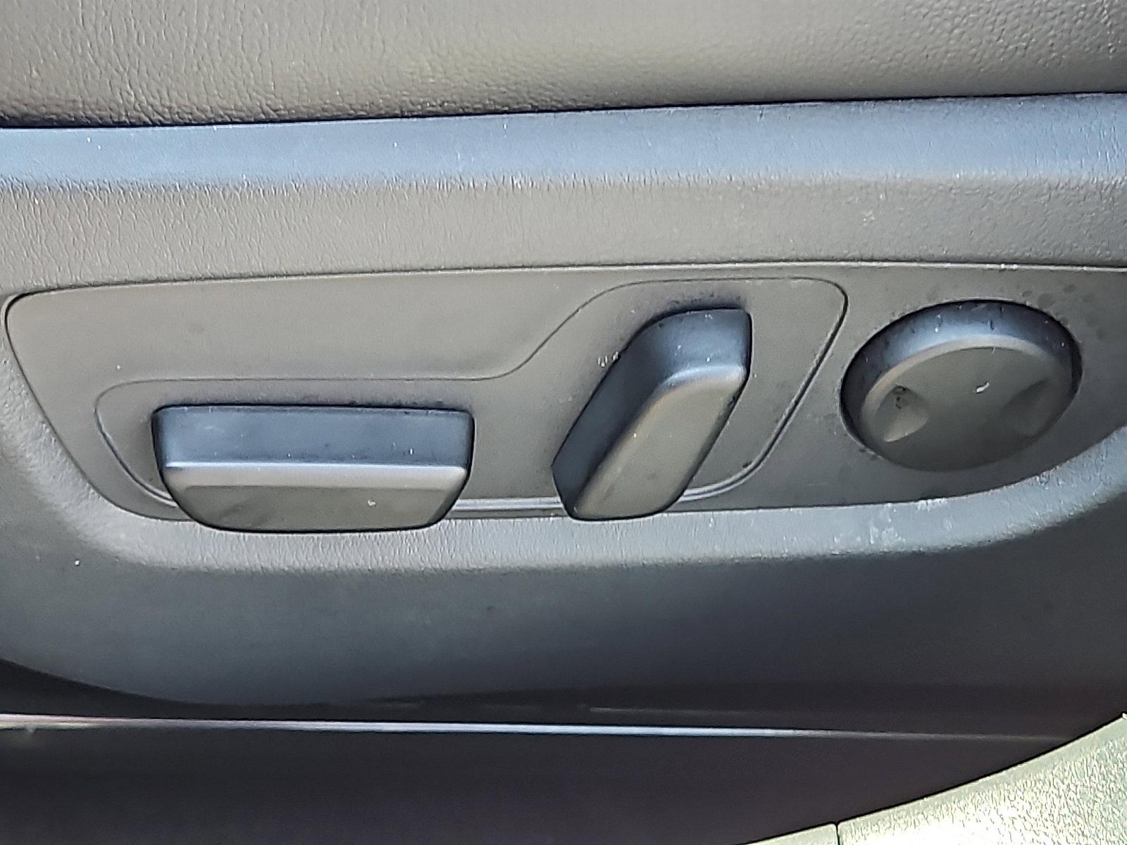 2025 Mazda CX-50 Vehicle Photo in Trevose, PA 19053