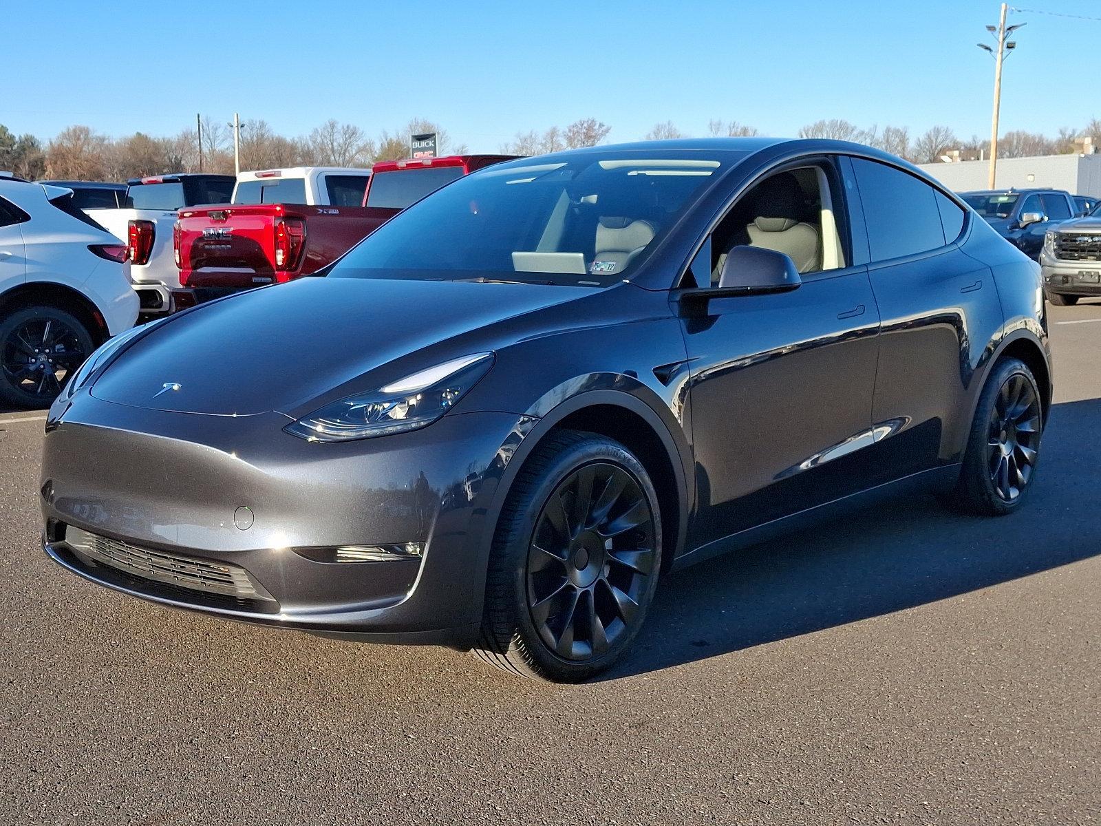 2024 Tesla Model Y Vehicle Photo in Trevose, PA 19053