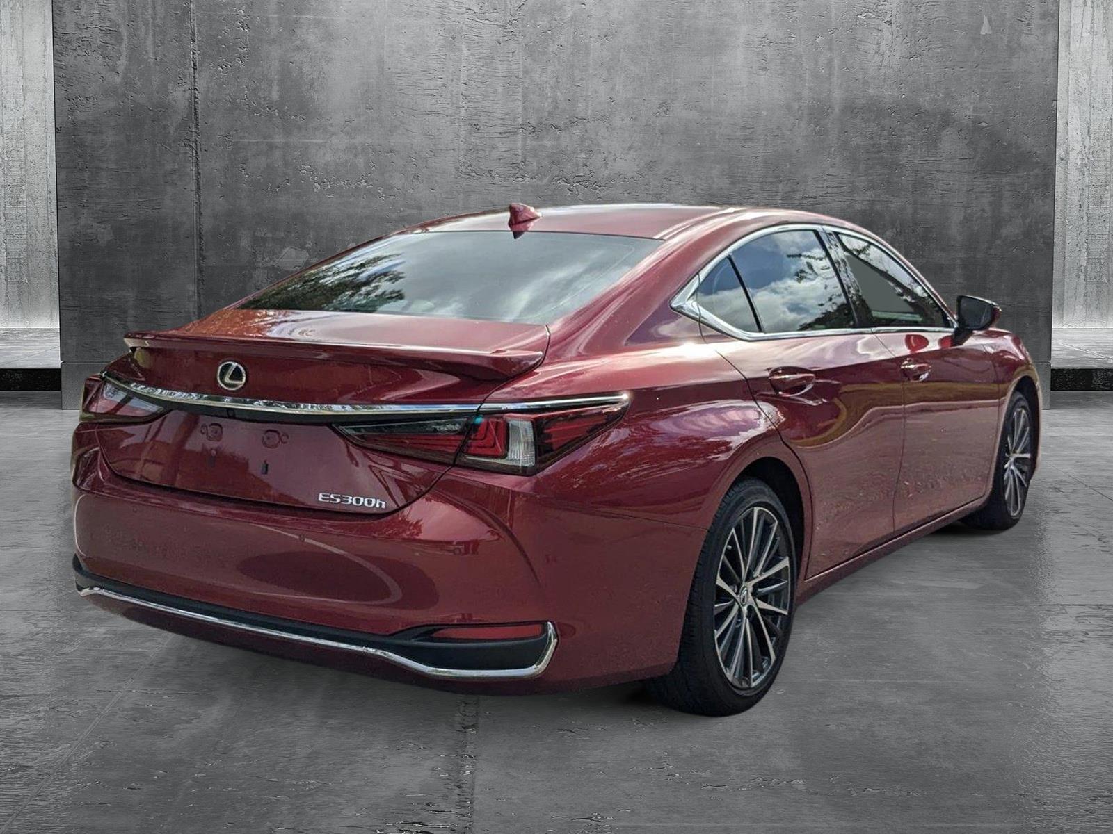 2024 Lexus ES 300h Vehicle Photo in West Palm Beach, FL 33417