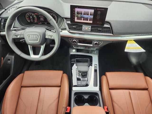 2025 Audi Q5 Vehicle Photo in HOUSTON, TX 77090