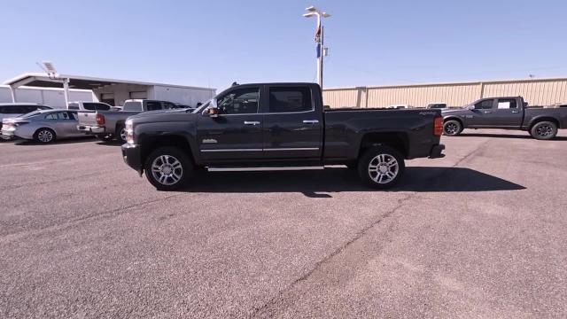 2017 Chevrolet Silverado 2500HD Vehicle Photo in NEDERLAND, TX 77627-8017