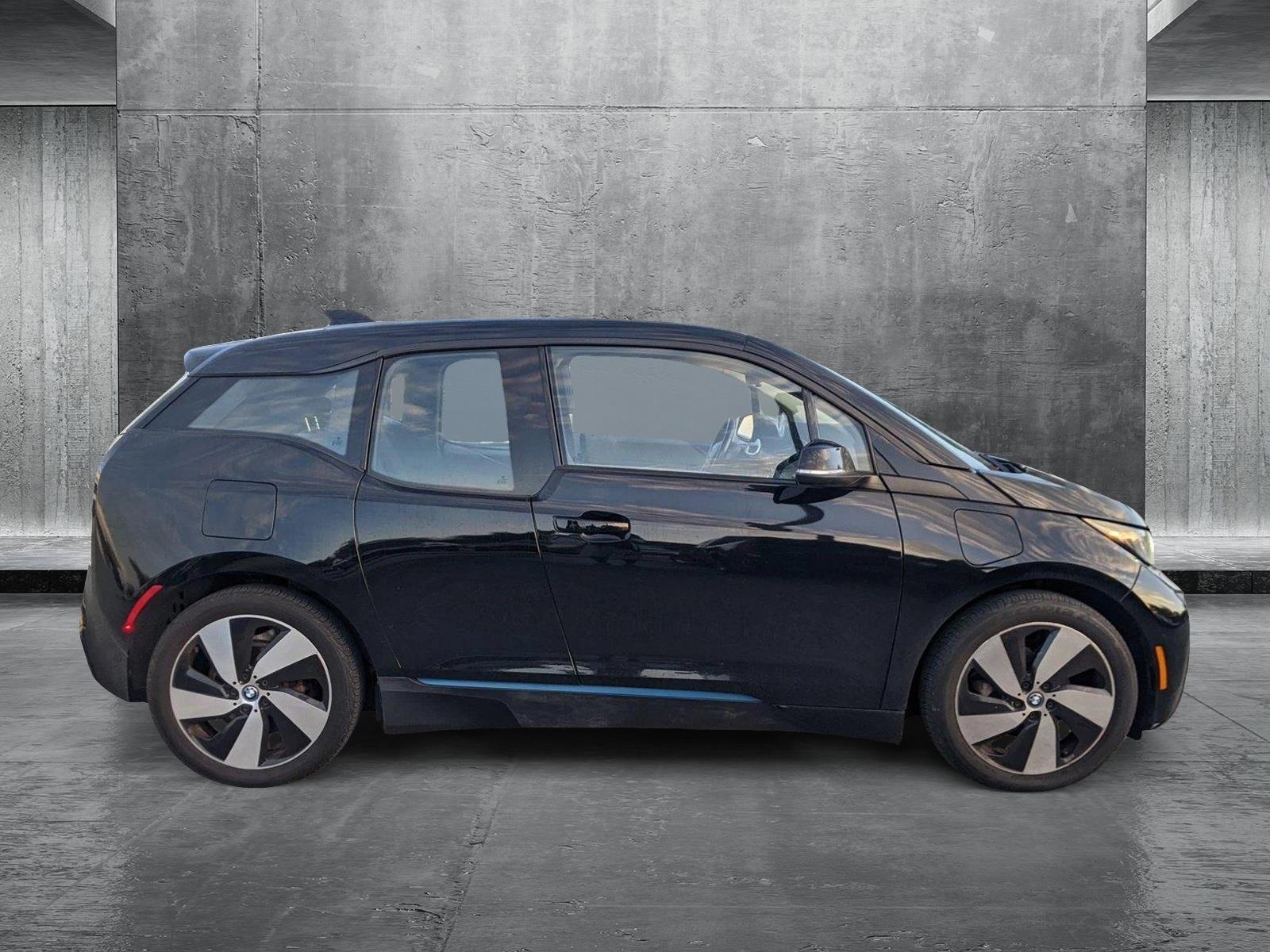 2017 BMW i3 Vehicle Photo in PEMBROKE PINES, FL 33024-6534