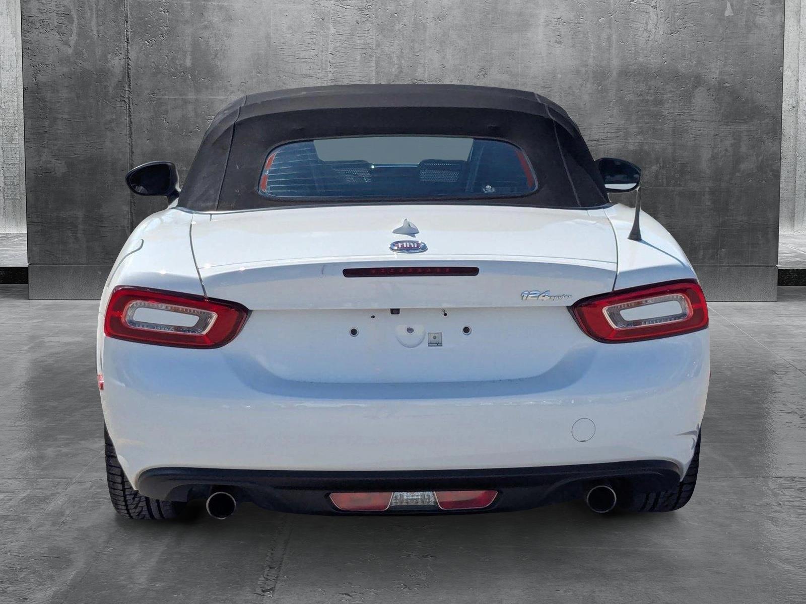 2020 FIAT 124 Spider Vehicle Photo in MIAMI, FL 33134-2699