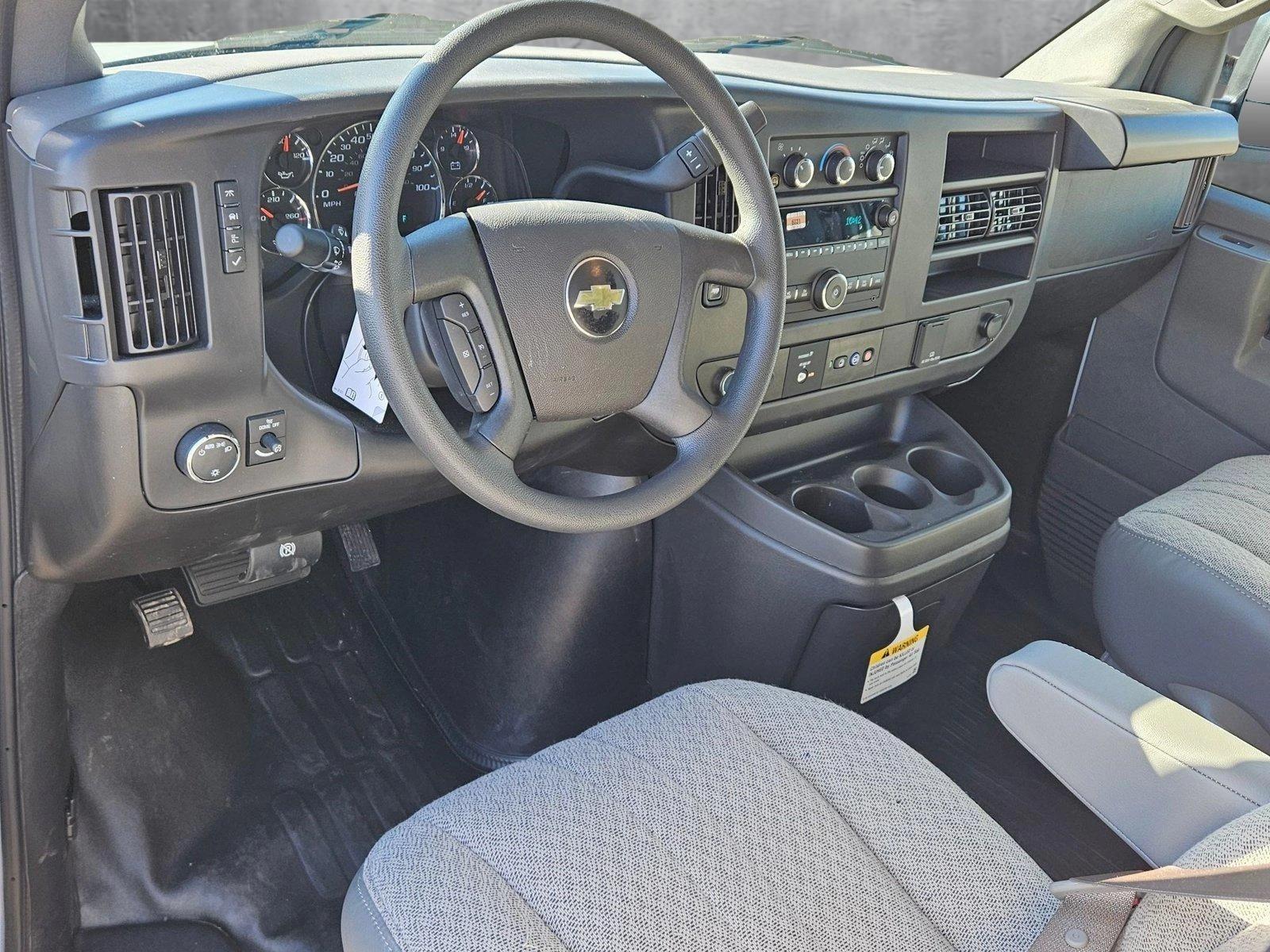 2024 Chevrolet Express Cargo 2500 Vehicle Photo in PEORIA, AZ 85382-3715