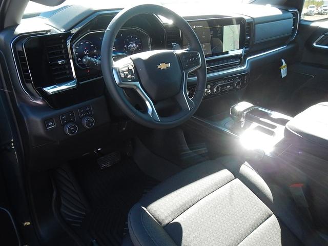 2025 Chevrolet Silverado 1500 Vehicle Photo in JASPER, GA 30143-8655