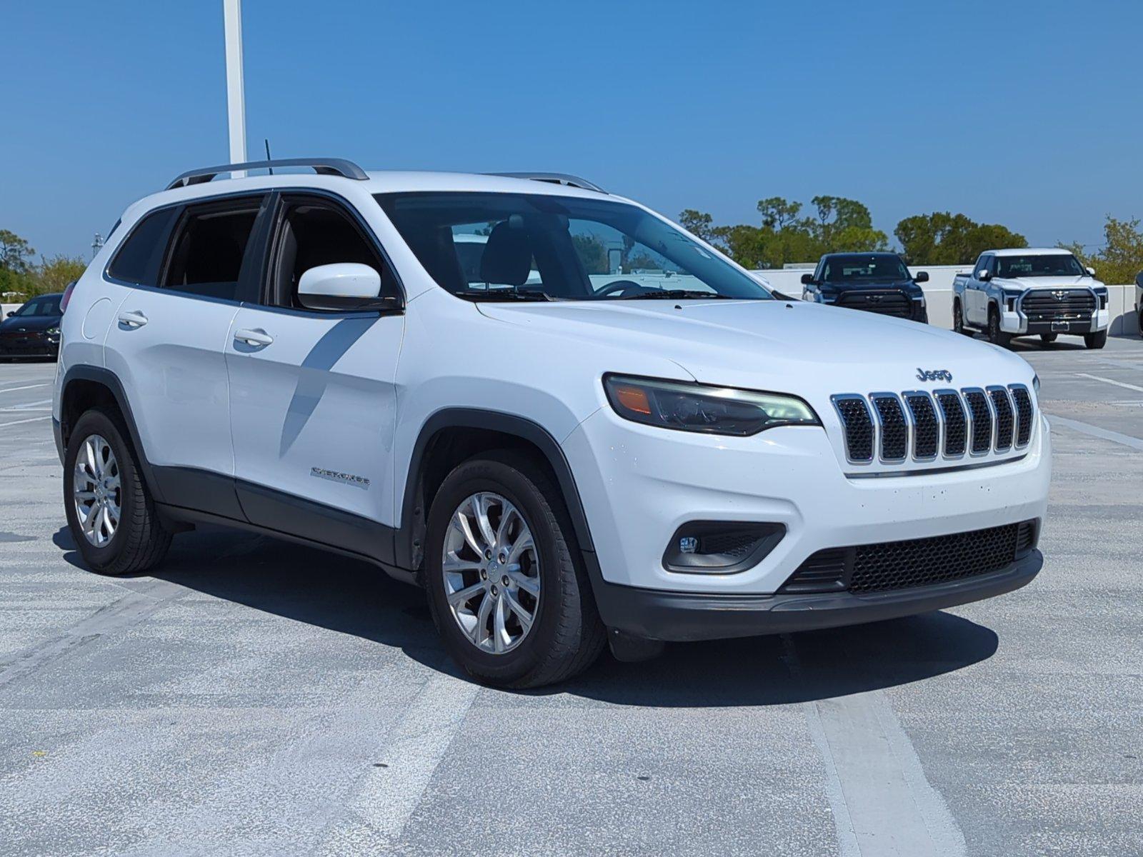 2019 Jeep Cherokee Vehicle Photo in Ft. Myers, FL 33907