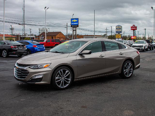 2024 Chevrolet Malibu Vehicle Photo in MADISON, IN 47250-1611