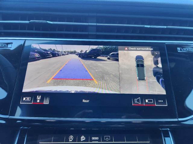 2025 Audi Q7 Vehicle Photo in HOUSTON, TX 77090