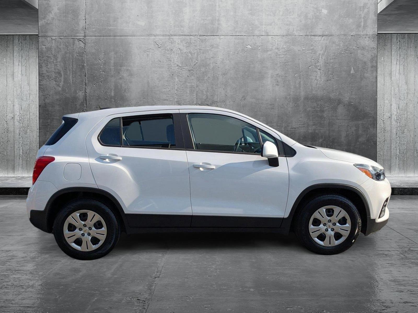 2017 Chevrolet Trax Vehicle Photo in Miami, FL 33015