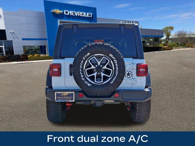 2024 Jeep Wrangler Vehicle Photo in DANBURY, CT 06810-5034