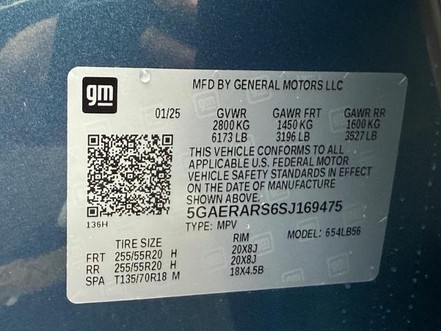2025 Buick Enclave Vehicle Photo in COLUMBIA, MO 65203-3903
