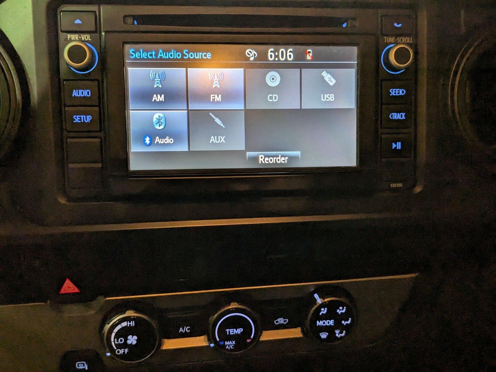 2017 Toyota Tacoma Vehicle Photo in Miami, FL 33135