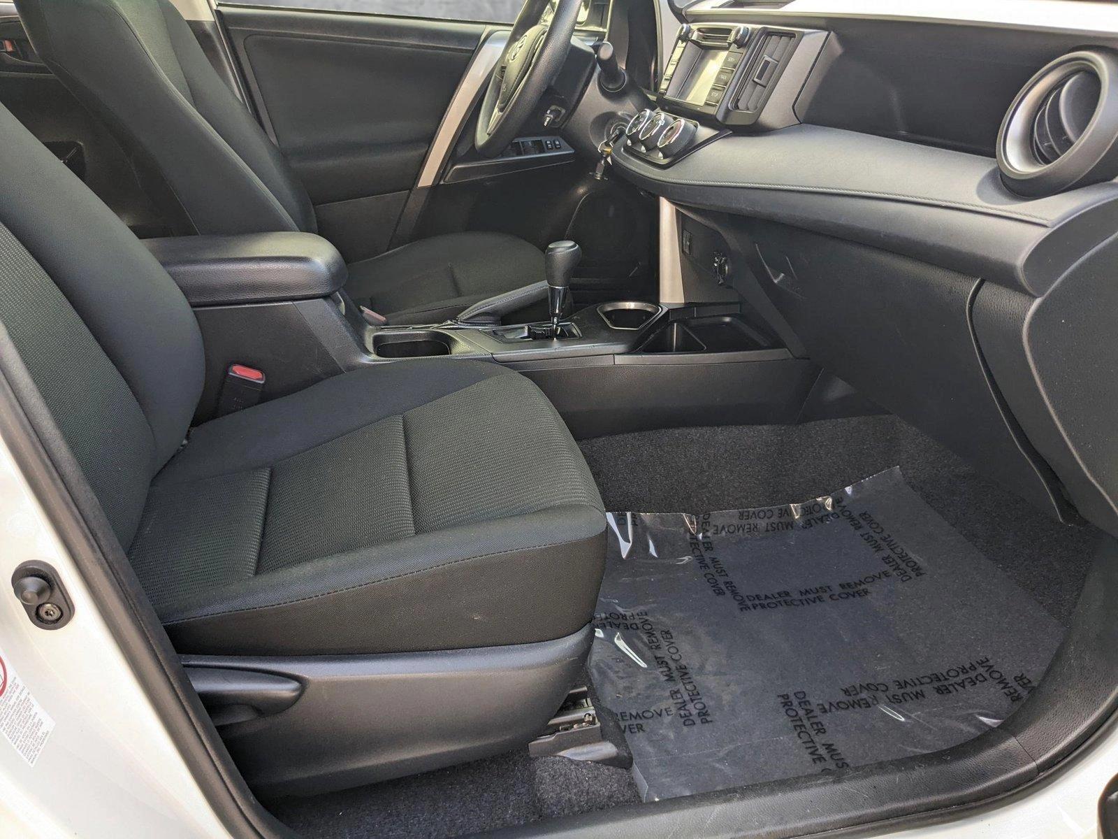 2018 Toyota RAV4 Vehicle Photo in Davie, FL 33331