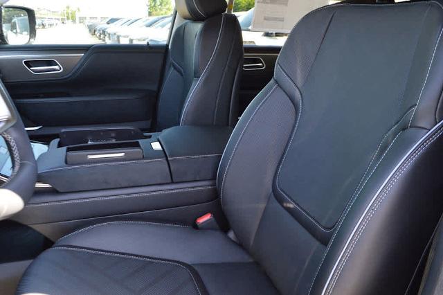 2025 INFINITI QX80 Vehicle Photo in Houston, TX 77090