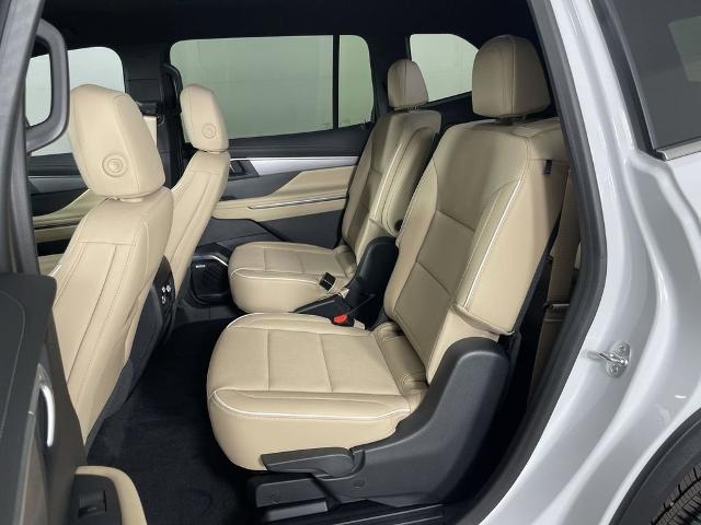 2025 Buick Enclave Vehicle Photo in GILBERT, AZ 85297-0402